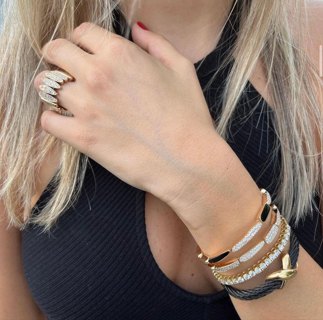 J by boghossian, diamond, gold, bracelet, double cable, twisted motif